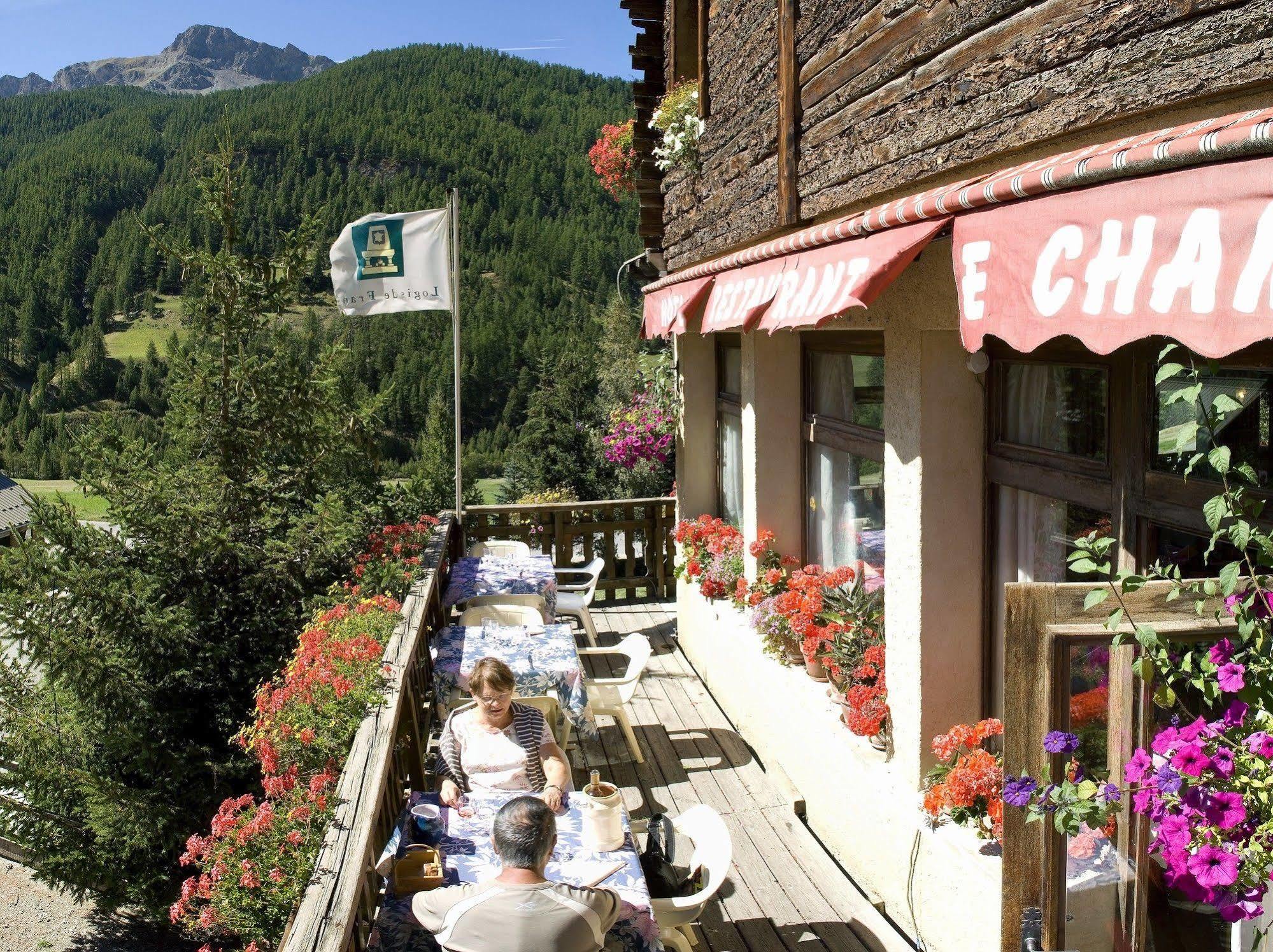 Hotel Le Chamois Logis Molines-en-Queyras Zewnętrze zdjęcie