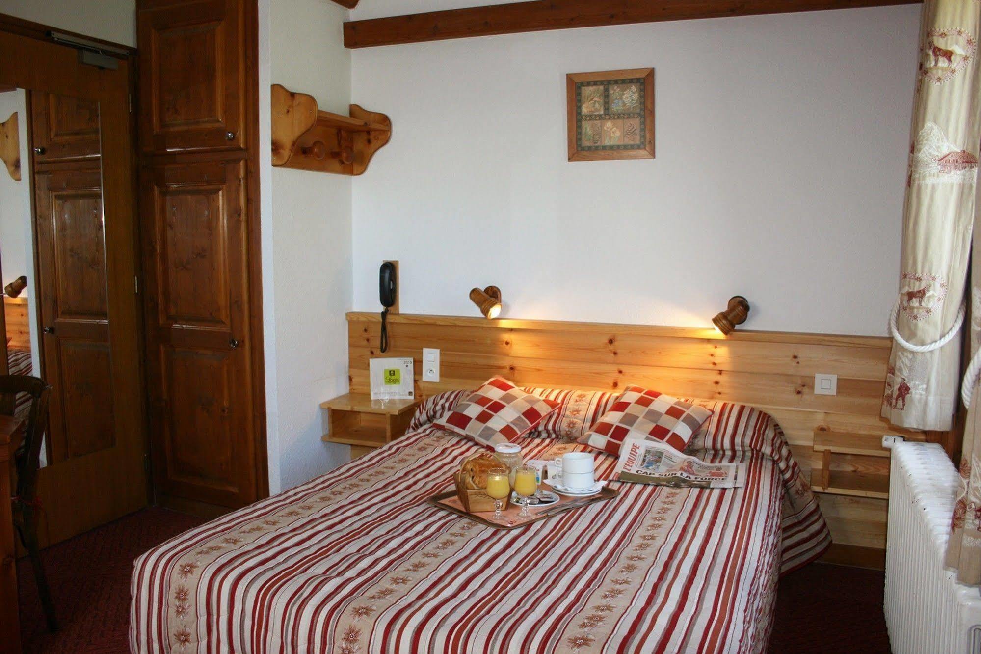 Hotel Le Chamois Logis Molines-en-Queyras Zewnętrze zdjęcie